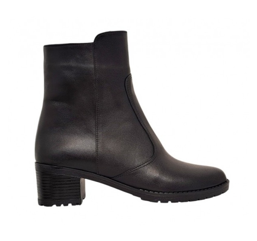 Ghete dama negre din piele naturala imblanite 156N