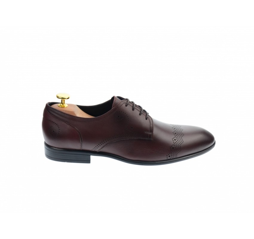 OFERTA MARIMEA 41 - Pantofi barbati eleganti, cu siret, din piele naturala visinie - L700VISINIU OFERTA MARIMEA 41 - Pantofi barbati eleganti, cu siret, din piele naturala visinie - L700VISINIU