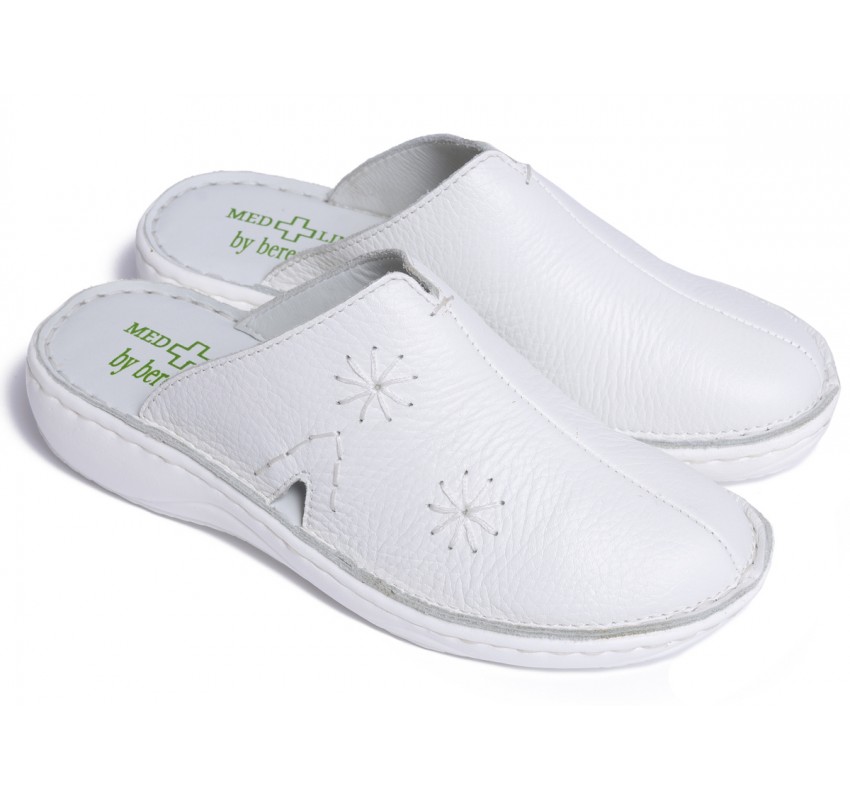 Saboti dama Med-Line din piele naturala BR298ALB Saboti dama Med-Line din piele naturala BR298ALB