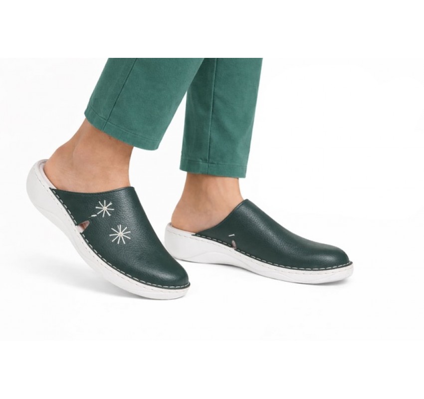 Saboti medicali dama din piele naturala de culoare verde Med-Line BR298VERDE