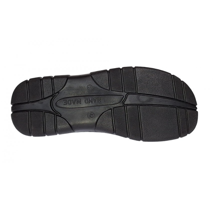Saboti medicali barbati din piele naturala Negru Med Line BR342N Saboti medicali barbati din piele naturala Negru Med Line BR342N