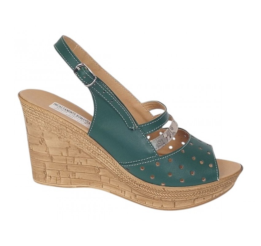 Sandale dama din piele naturala cu platforme de 8.5 cm Verde Color BVS46XV