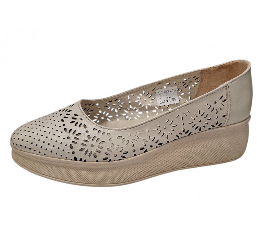 Pantofi dama bej din piele naturala perforata cu talpa ortopedica CP230BEJ
