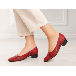 Pantofi dama perforati rosii din piele naturala cu toc mic Rosalia CLP03R