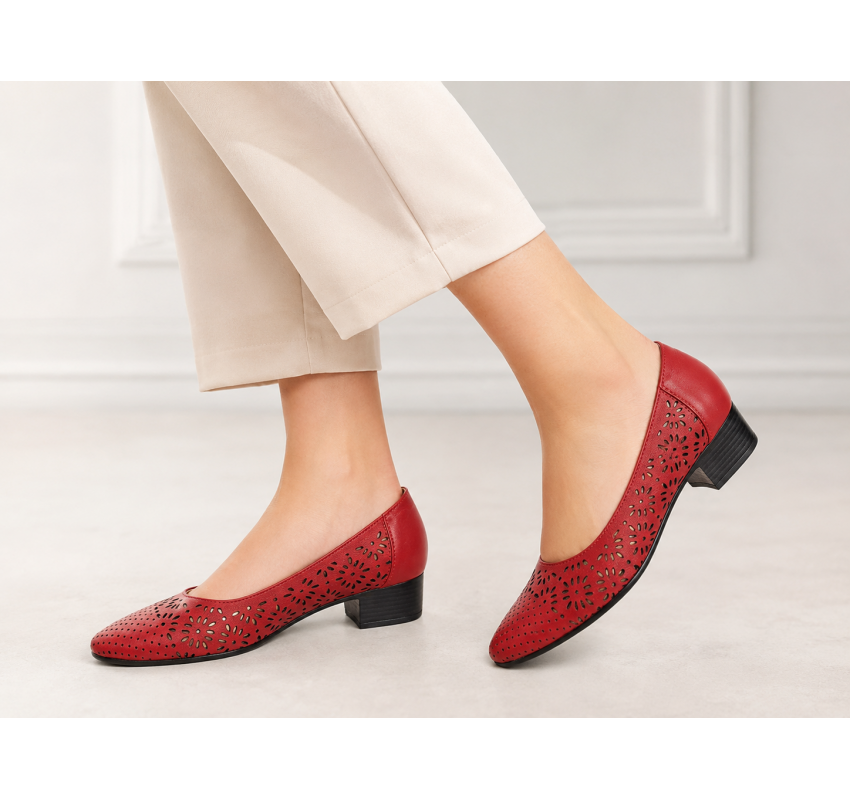 Pantofi dama perforati rosii din piele naturala cu toc mic Rosalia CLP03R