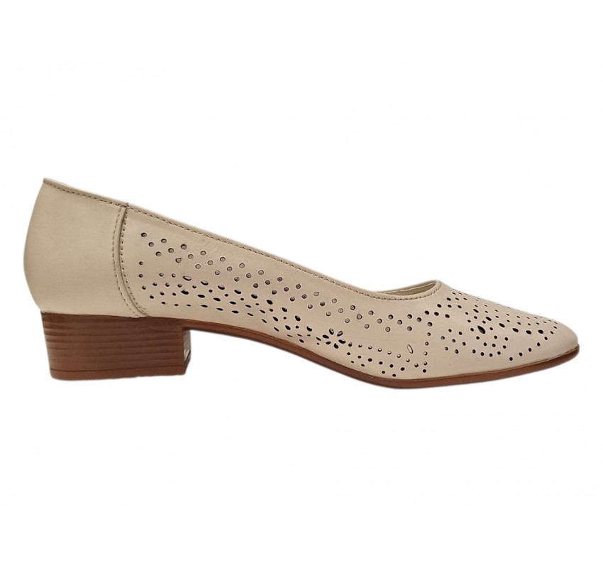 Pantofi dama bej din piele naturala perforati cu toc mic gros CLP05BEJ