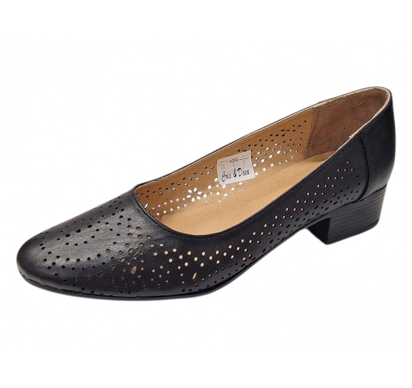 Pantofi dama negri perforati din piele naturala cu toc mic Loriana CLP05N
