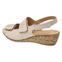 Sandale dama bej din piele naturala cu talpa ortopedica si inchidere velcro CLP10BEJ