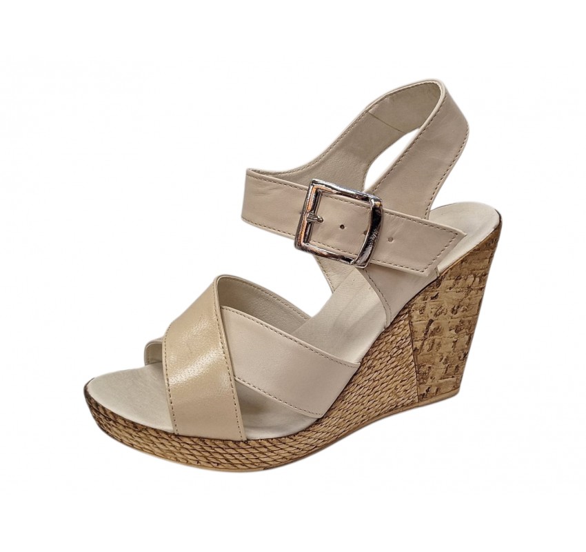 Sandale dama bej din piele naturala cu platforma wedge si catarama CLP14BEJ