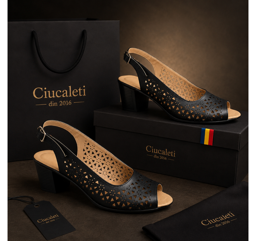 Sandale damă negre din piele naturală perforată cu toc gros și vârf decupat – CP431N