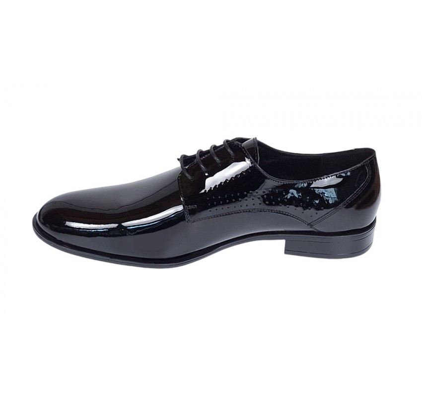 Pantofi barbati eleganti din piele naturala calapod lat Negru Lacuit GKR016NL Pantofi barbati eleganti din piele naturala calapod lat Negru Lacuit GKR016NL