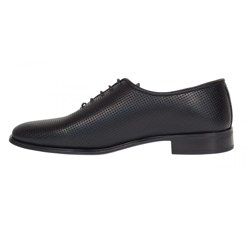 Pantofi barbati eleganti din piele naturala matritata - Model Negru GKR132NP Pantofi barbati eleganti din piele naturala matritata - Model Negru GKR132NP