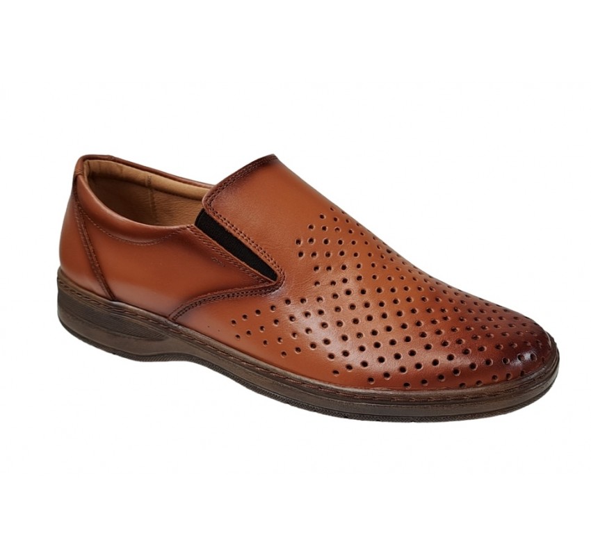 Pantofi barbati casual, perforati, din piele naturala, Maro - RSY503M
