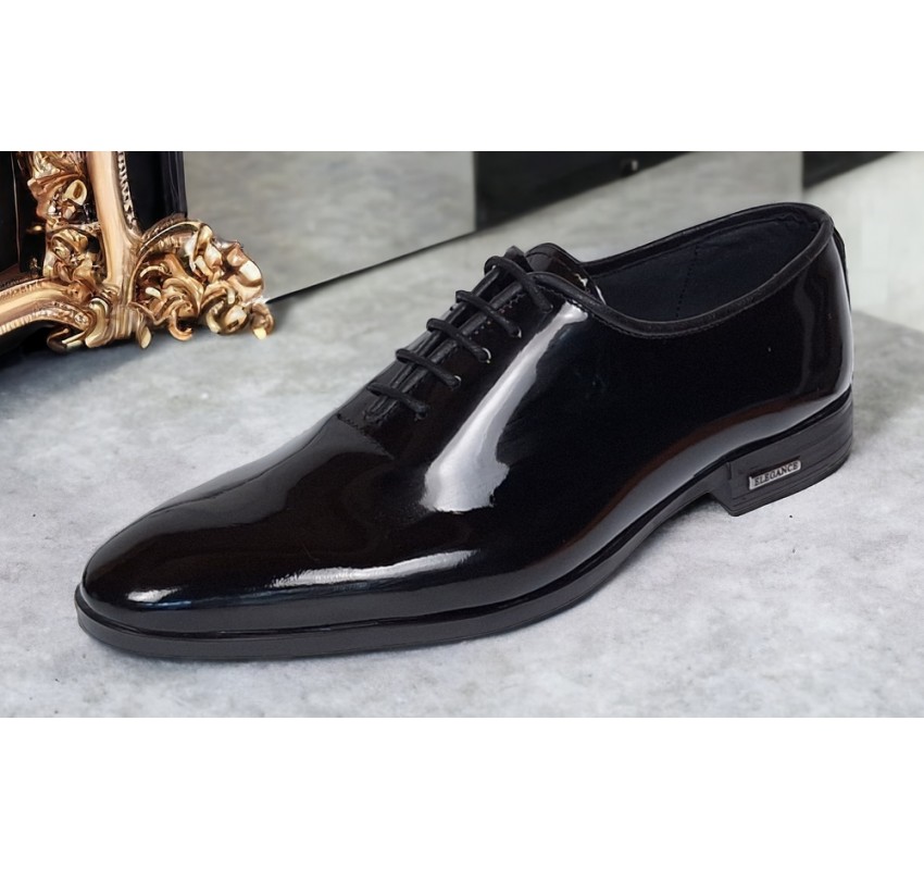 Pantofi eleganti barbati pentru evenimente, piele naturala lac negru – Eleganta si rafinament absolut GKR Top Pantofi eleganti barbati pentru evenimente, piele naturala lac negru – Eleganta si rafinament absolut GKR Top