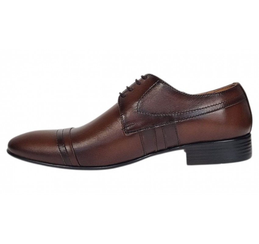 Oferta marimea 39 Pantofi barbati eleganti din piele naturala maro L032MBOX