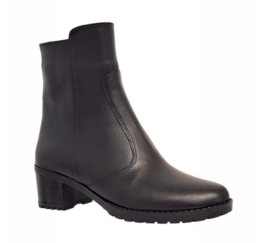 Reducere Ghete dama casual din piele naturala - Model imblanit Negru L156N Reducere Ghete dama casual din piele naturala - Model imblanit Negru L156N