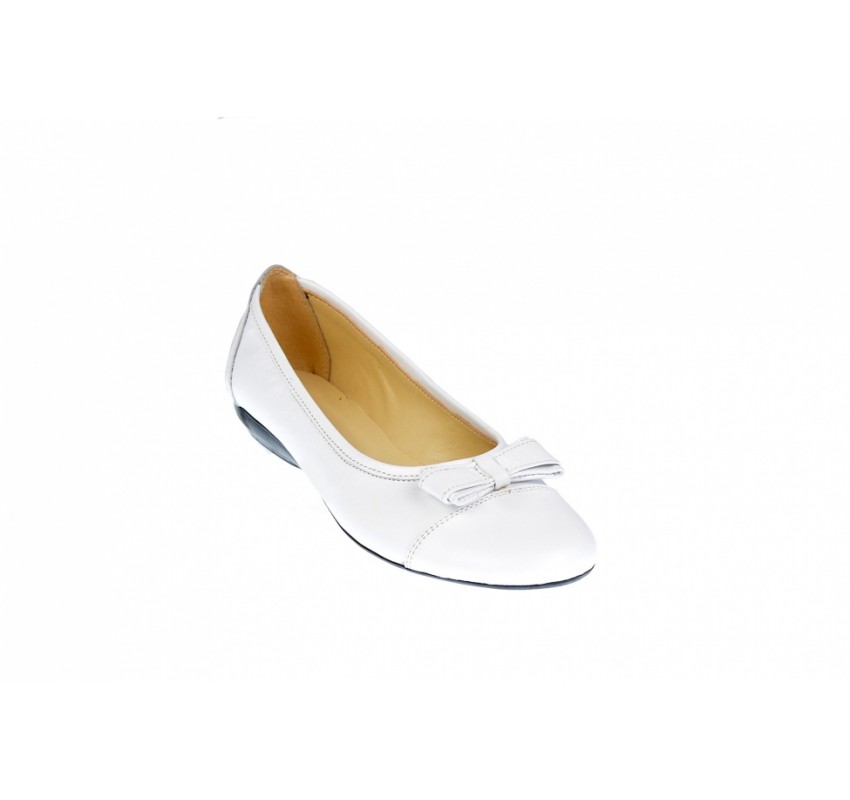 Oferta marimea 39 -  Balerini dama casual din piele naturala ELSA - LARENAALB