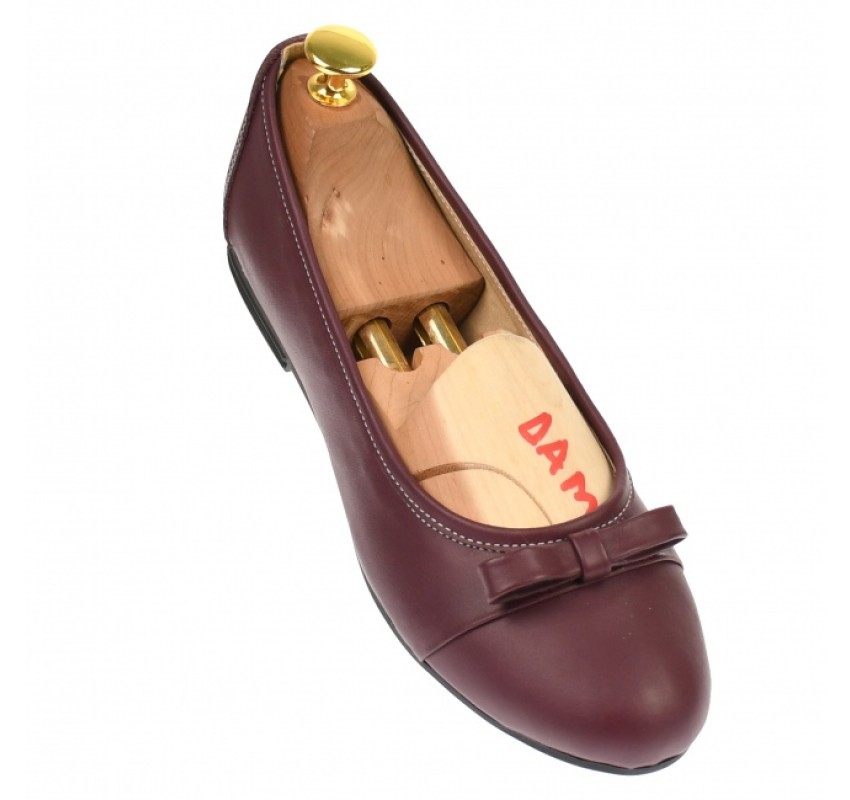 Oferta marimea 40 - Balerini dama, grena, casual, din piele naturala - Made in Romania LFLOGRENA Oferta marimea 40 - Balerini dama, grena, casual, din piele naturala - Made in Romania LFLOGRENA