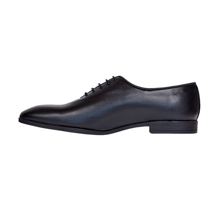 Reducere marimea 39 Pantofi eleganti pentru barbati piele naturala de culoare neagra LGKR71N