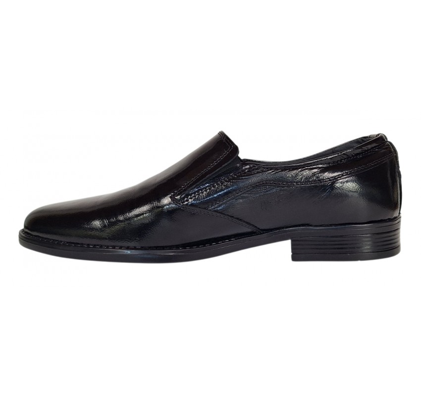 Oferta Pantofi barbati eleganti din piele naturala Negru LAC CU DEFECT  (Vezi foto)  Oferta Pantofi barbati eleganti din piele naturala Negru LAC CU DEFECT  (Vezi foto)