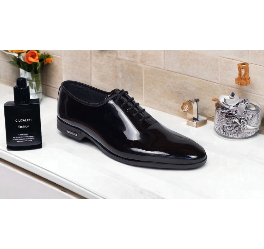 Oferat Pantofi barbati negri lacuiti eleganti din piele naturala LGKR98NL