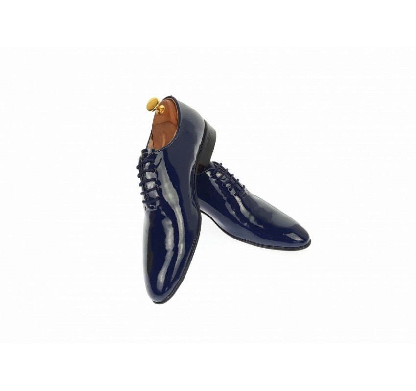 Oferta marimea 38, 41, - Pantofi barbati eleganti bleumarin din piele naturala lac, ENZO - LMOD1BLMLAC Oferta marimea 38, 41, - Pantofi barbati eleganti bleumarin din piele naturala lac, ENZO - LMOD1BLMLAC