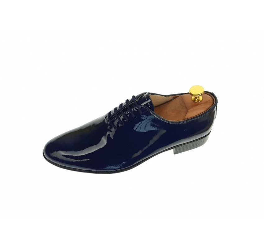 Oferta marimea 38, 41, - Pantofi barbati eleganti bleumarin din piele naturala lac, ENZO - LMOD1BLMLAC Oferta marimea 38, 41, - Pantofi barbati eleganti bleumarin din piele naturala lac, ENZO - LMOD1BLMLAC