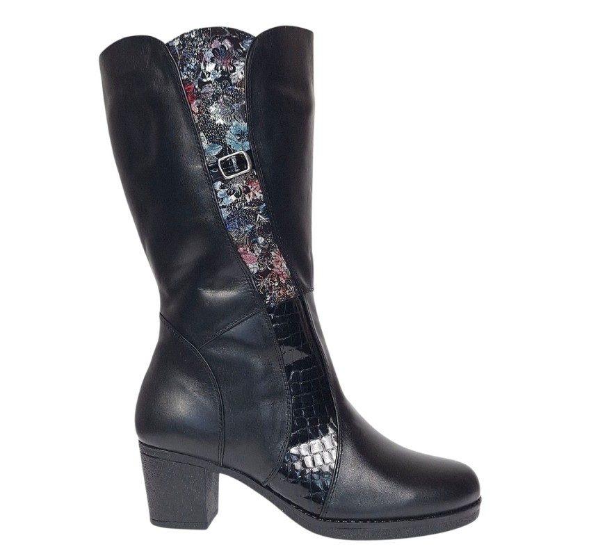 Oferta marimea 38 Cizme dama din piele naturala de culoare neagra Imblanite LMVS31CZM