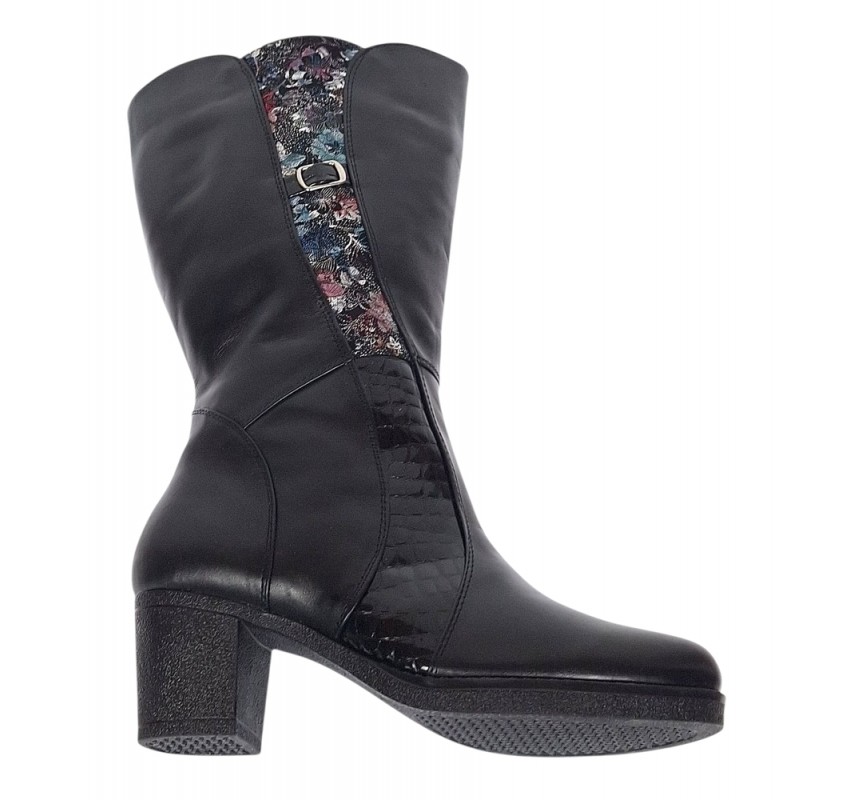 Oferta marimea 38 Cizme dama din piele naturala de culoare neagra Imblanite LMVS31CZM