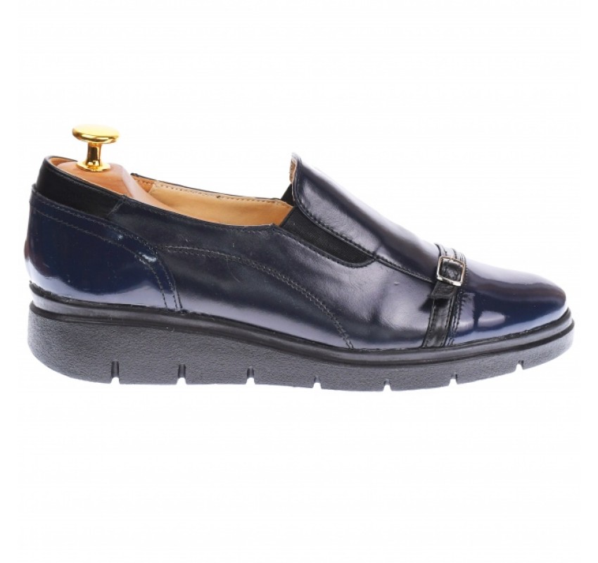 Oferta marimea 38 - Pantofi dama model casual din piele naturala, in combinatie cu piele lac, bleumarian, foarte comozi, - LP103BLMLAC Oferta marimea 38 - Pantofi dama model casual din piele naturala, in combinatie cu piele lac, bleumarian, foarte comozi, - LP103BLMLAC