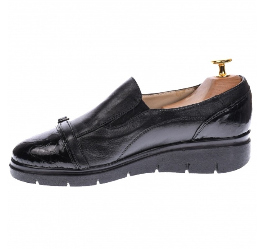 OFERTA marimea 37 - Pantofi dama casual din piele naturala, cu platforme - LP103CRN2 OFERTA marimea 37 - Pantofi dama casual din piele naturala, cu platforme - LP103CRN2
