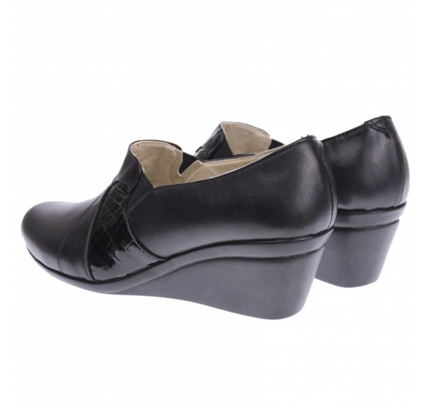 Oferta marimea 40 - Pantofi dama casual, piele naturala, Made in Romania, LP15N Oferta marimea 40 - Pantofi dama casual, piele naturala, Made in Romania, LP15N