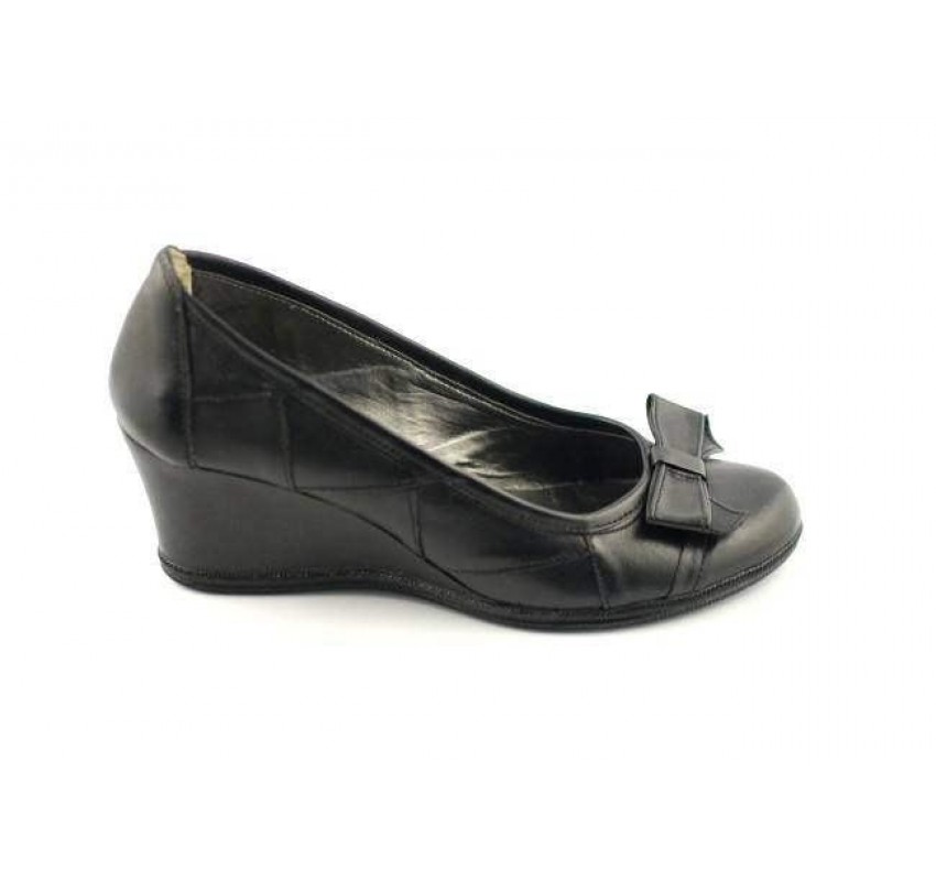 Oferta marimea 39 -  Pantofi dama, casual, din piele naturala, negri -  LP1761N