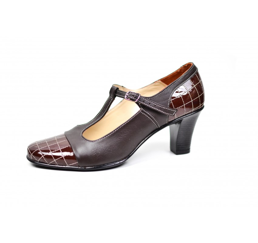 Oferta marimea 36 Pantofi dama piele naturala cu varf lacuit - eleganti - Made in Romania LP50M Oferta marimea 36 Pantofi dama piele naturala cu varf lacuit - eleganti - Made in Romania LP50M