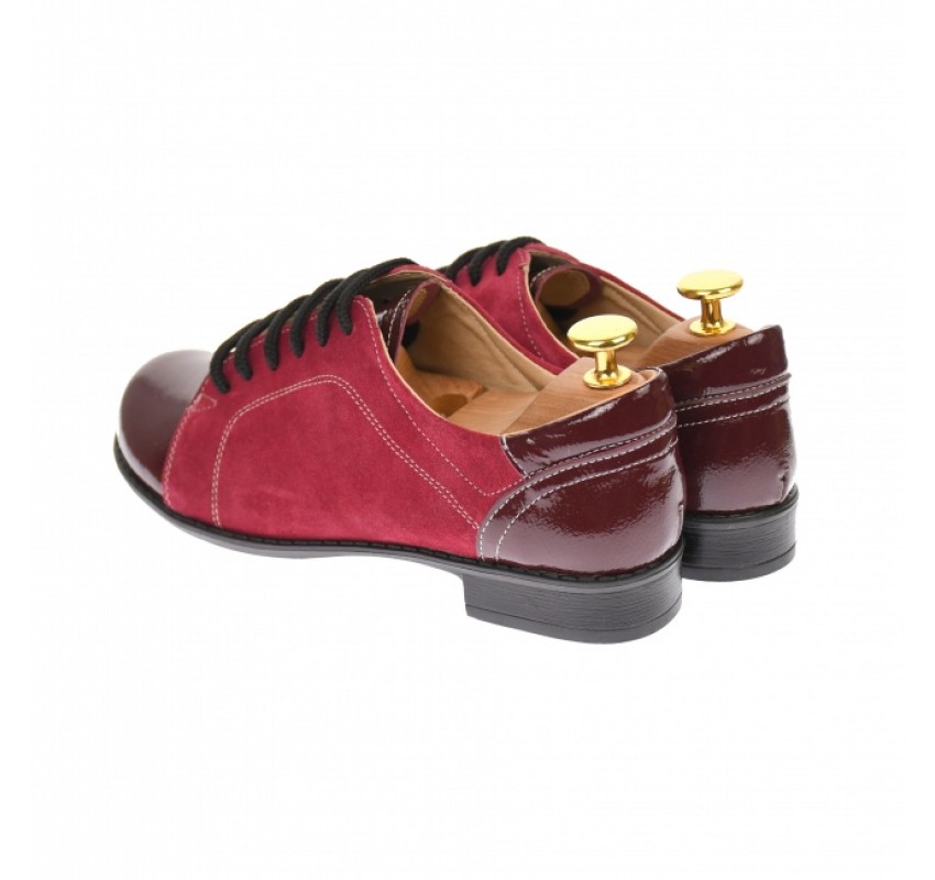 Oferta marimea 40 - Pantofi dama, casual, din piele naturala intorsa si lac, culoare visiniu - LP53VELV Oferta marimea 40 - Pantofi dama, casual, din piele naturala intorsa si lac, culoare visiniu - LP53VELV