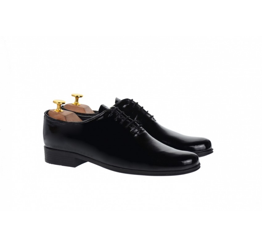 Oferta marimea 40, pantofi barbati eleganti din piele naturala cu aspect sifonat, negru lac, LPMOD1SLAC