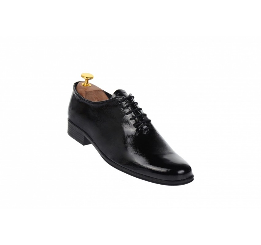 Oferta marimea 40, pantofi barbati eleganti din piele naturala cu aspect sifonat, negru lac, LPMOD1SLAC