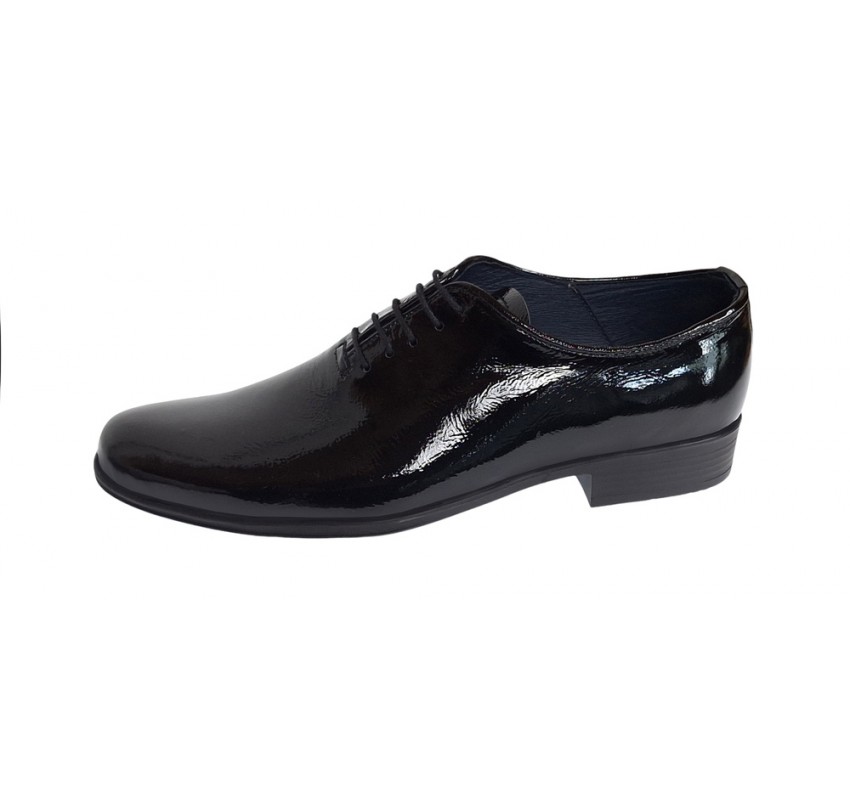 Oferta marimea 40 43 Pantofi barbati eleganti din piele naturala Negru LAC - LPMOD1SLAC Oferta marimea 40 43 Pantofi barbati eleganti din piele naturala Negru LAC - LPMOD1SLAC