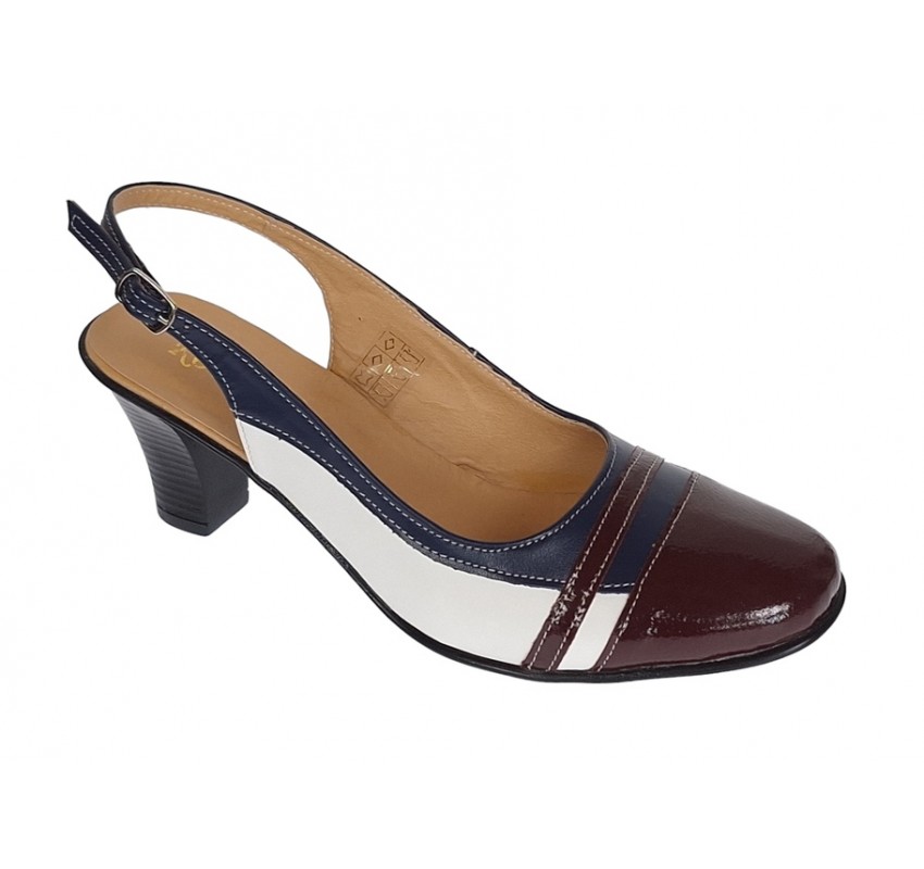 Pantofi dama decupati marimea 40 - Model din piele naturala LS301VABL Pantofi dama decupati marimea 40 - Model din piele naturala LS301VABL