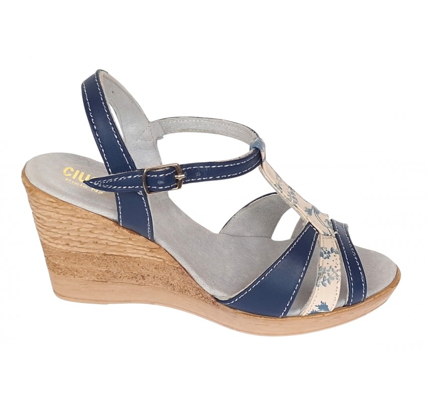 Oferta Sandale dama, din piele naturala, Toc 7 cm Albastru, Color LS47BL1