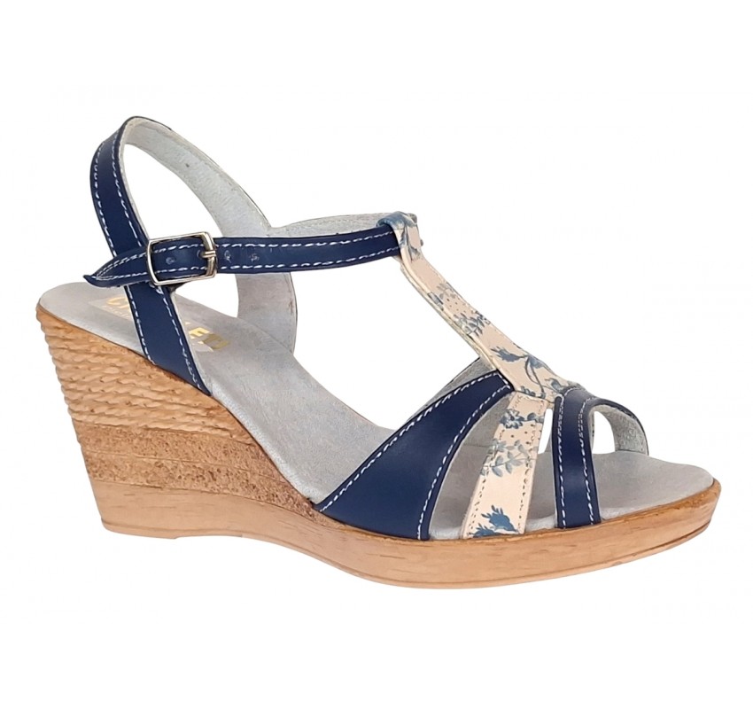 Oferta Sandale dama, din piele naturala, Toc 7 cm Albastru, Color LS47BL1