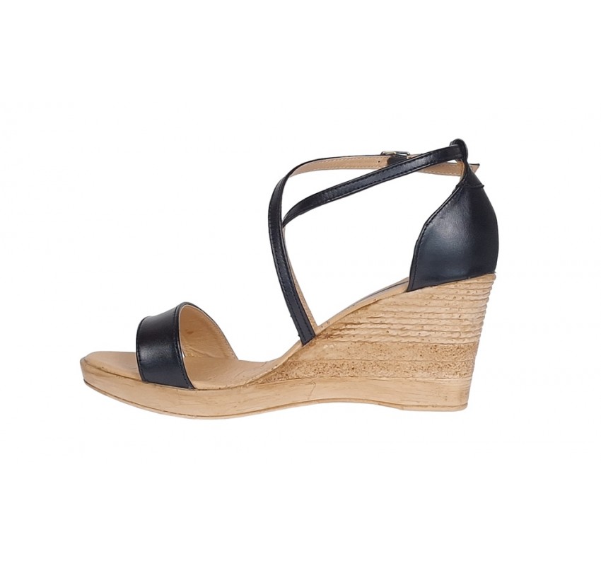 Oferta marimea 38, 39 - Sandale dama casual elegante din piele naturala Negru LS7N2 Oferta marimea 38, 39 - Sandale dama casual elegante din piele naturala Negru LS7N2