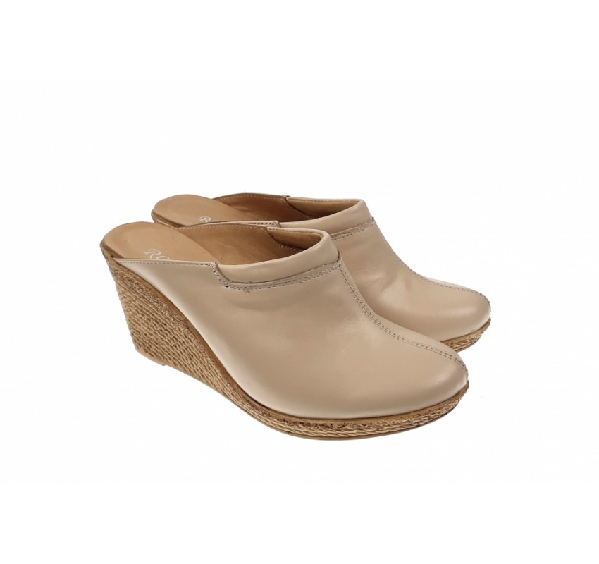 Oferta marimea 37, 38 Saboti dama din piele naturala bej cu platforme de 7 cm - LTEA19BEJ Oferta marimea 37, 38 Saboti dama din piele naturala bej cu platforme de 7 cm - LTEA19BEJ