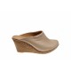 Oferta marimea 37, 38 Saboti dama din piele naturala bej cu platforme de 7 cm - LTEA19BEJ Oferta marimea 37, 38 Saboti dama din piele naturala bej cu platforme de 7 cm - LTEA19BEJ