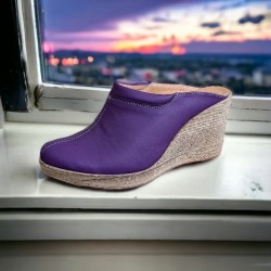 OFERTA marimea 39, 41  Saboti dama din piele naturala, platforme de 7 cm 