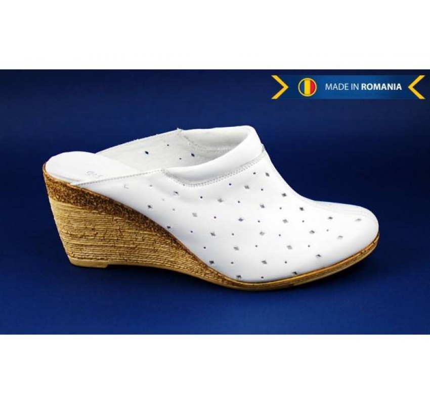 Oferta 36.37, 38 -   Saboti albi, de vara, din piele naturala, cu perforatii - LTEAALB