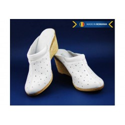 Oferta 36.37, 38 -   Saboti albi, de vara, din piele naturala, cu perforatii - LTEAALB