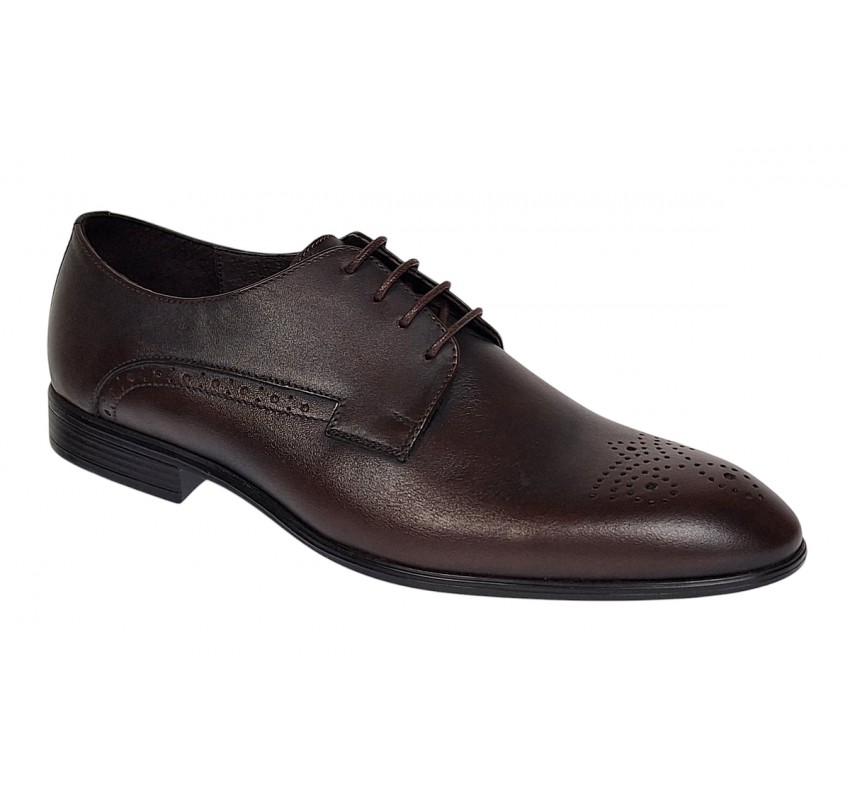 Pantofi barbati eleganti din piele naturala - Model Maro Milenium cu perforatii Marimea 41 Pantofi barbati eleganti din piele naturala - Model Maro Milenium cu perforatii Marimea 41