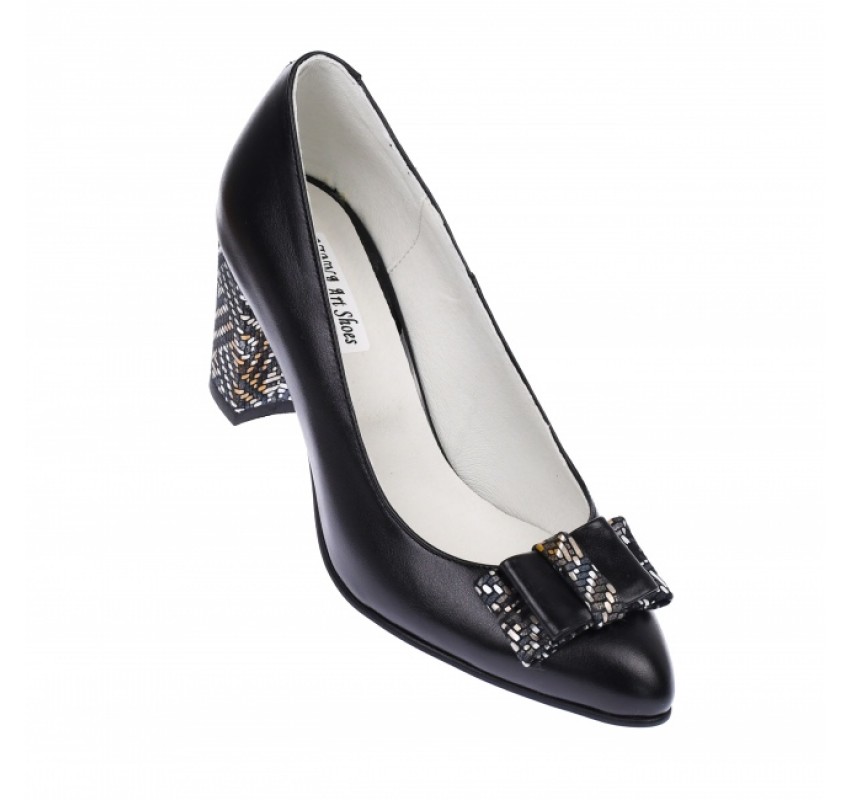 Pantofi eleganti dama, negri, din piele naturala box, toc 6 cm - NA41NEGRU Pantofi eleganti dama, negri, din piele naturala box, toc 6 cm - NA41NEGRU