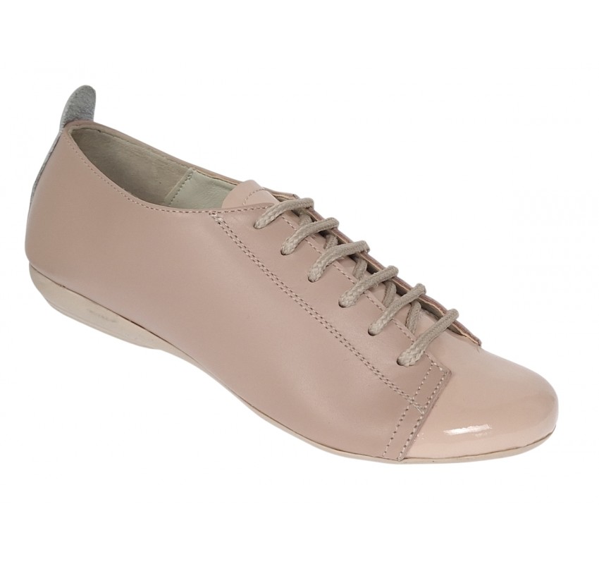 Pantofi dama casual din piele naturala cu varf lacuit - Emma Bej P09BB Pantofi dama casual din piele naturala cu varf lacuit - Emma Bej P09BB